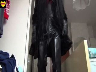 Black Furcoat Y Black Rubberwaders