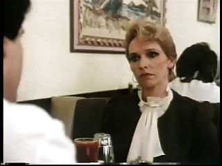 Enfermeras Desagradables (1983)