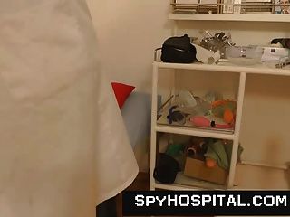 Cámara Oculta En El Hospital De Gyno