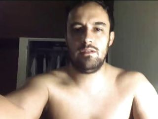 Hot Sexy Latino Guy Se Desnuda En La Cámara