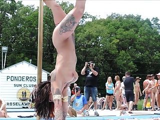 Desnudos A Poppin 2016 Bailarines Al Aire Libre Parte 3
